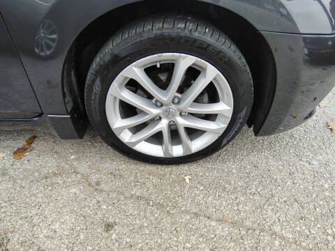 2010 Nissan Altima 3.5 SR