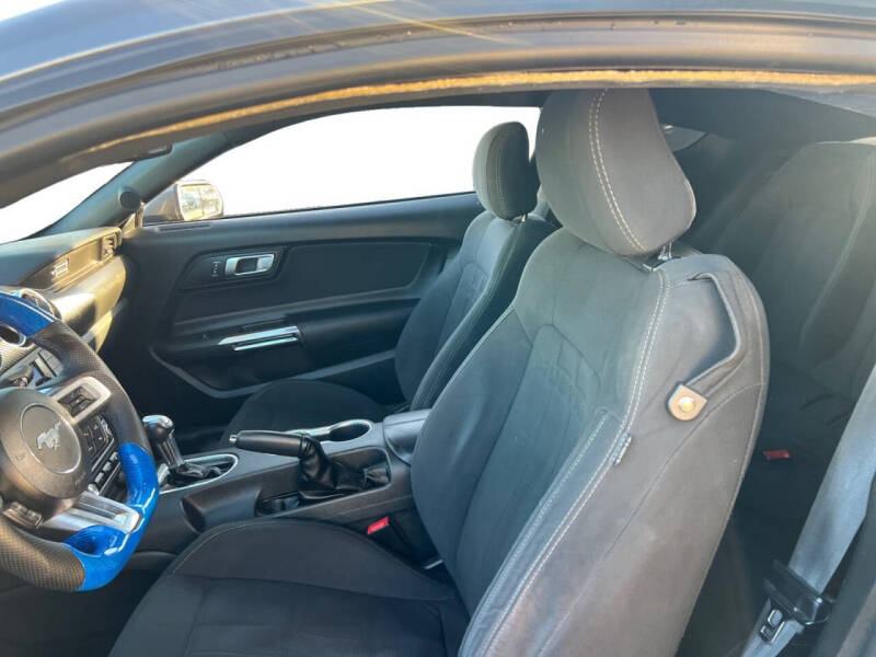 2020 Ford Mustang EcoBoost