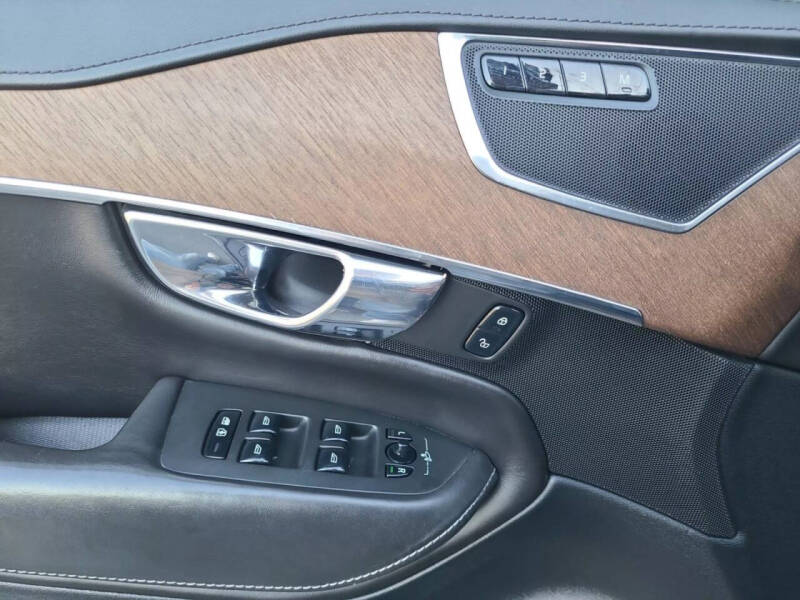 2016 Volvo XC90 T6 Inscription