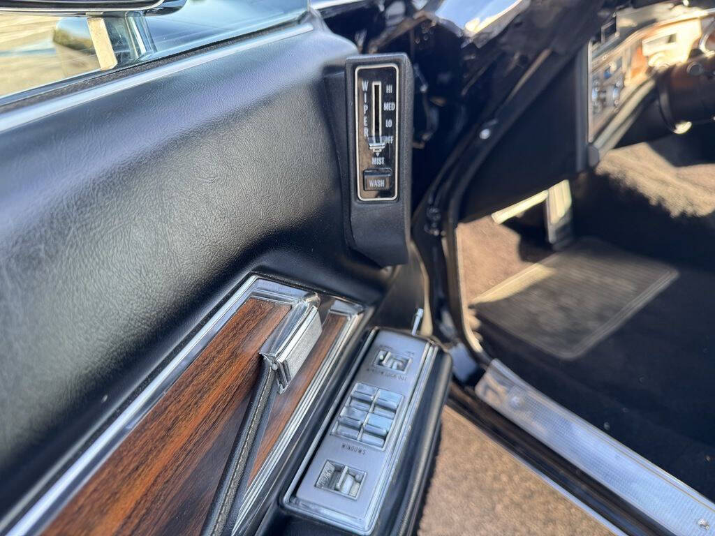 1972 Cadillac DeVille 11