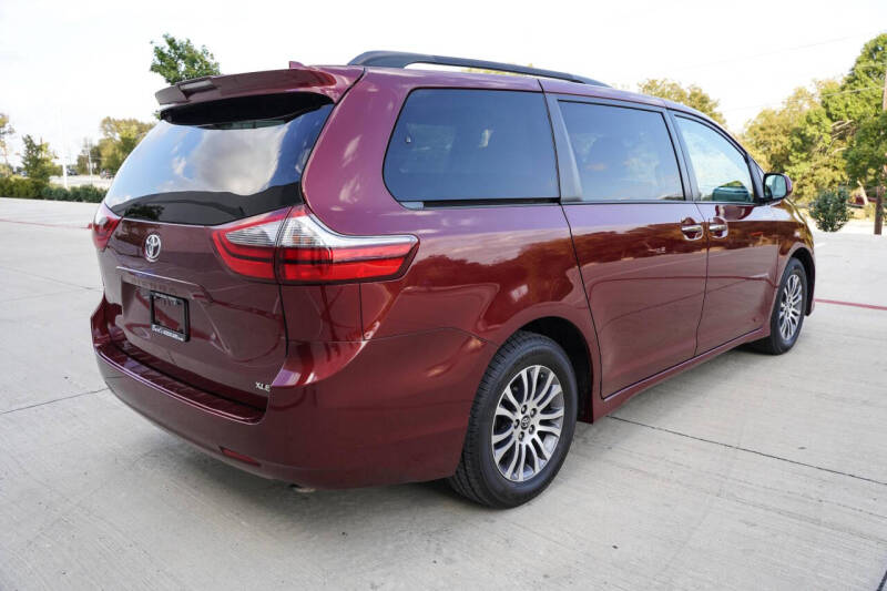 2020 Toyota Sienna