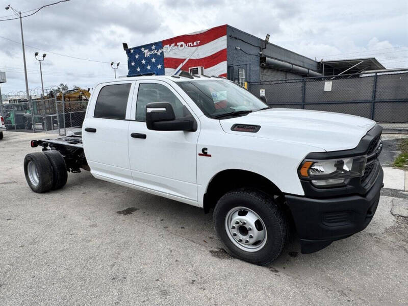 2023 RAM 3500