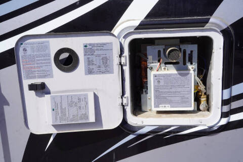 2023 Thor Motor Coach Quantum