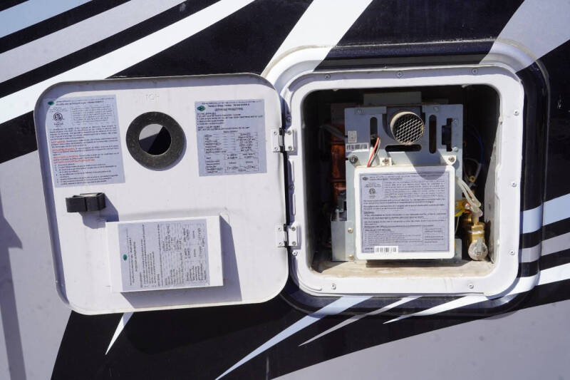 2023 Thor Motor Coach Quantum