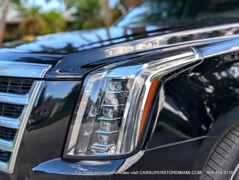 2015 Cadillac Escalade Luxury