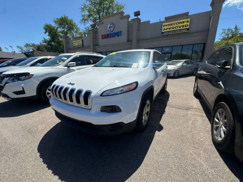 2015 Jeep Cherokee for sale at Car Depot in Detroit MI