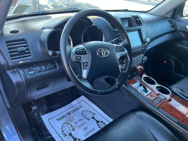 2012 Toyota Highlander Limited