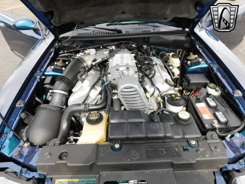 2004 Ford Mustang SVT Cobra