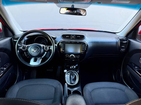 2019 Kia Soul +
