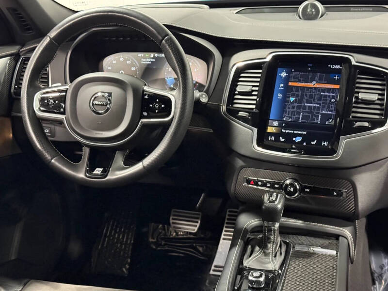 2019 Volvo XC90 T6 R-Design