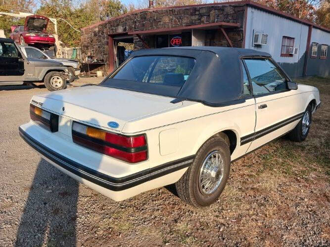 1983 Ford Mustang GLX