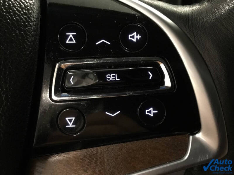 2017 Cadillac Escalade Luxury