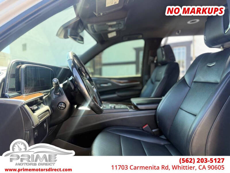 2021 Cadillac Escalade Luxury
