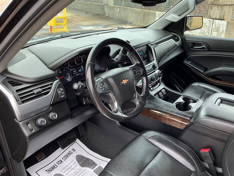 2019 Chevrolet Suburban LT