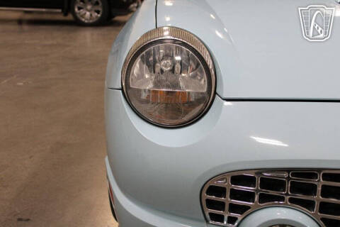 2003 Ford Thunderbird