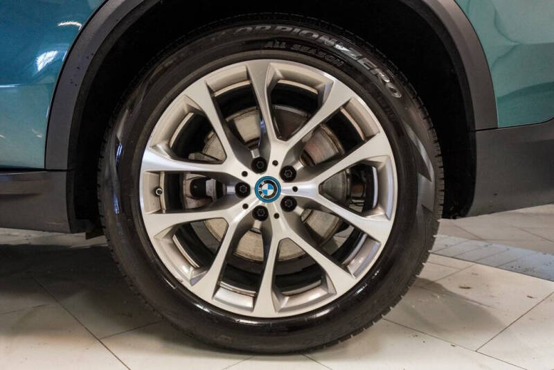 2024 BMW X5 xDrive50e