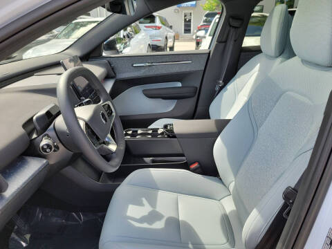 2025 Volvo EX30 Twin Ultra