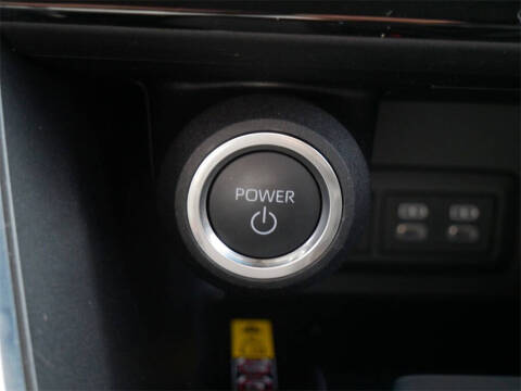 2024 Toyota Venza LE