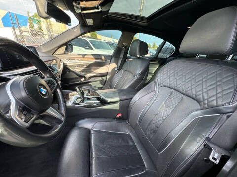 2017 BMW 5 Series 540i