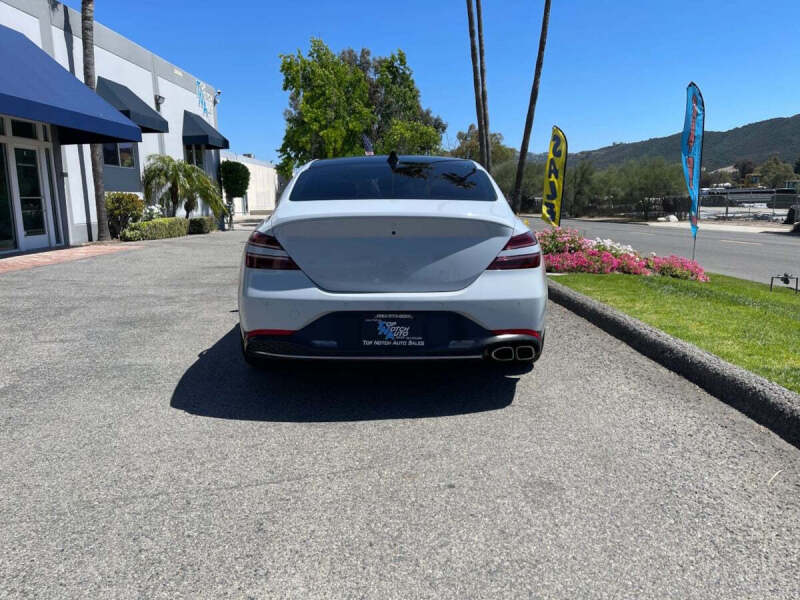 2022 Genesis G70