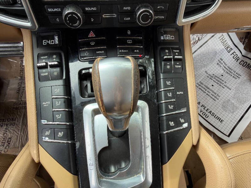 2012 Porsche Cayenne S