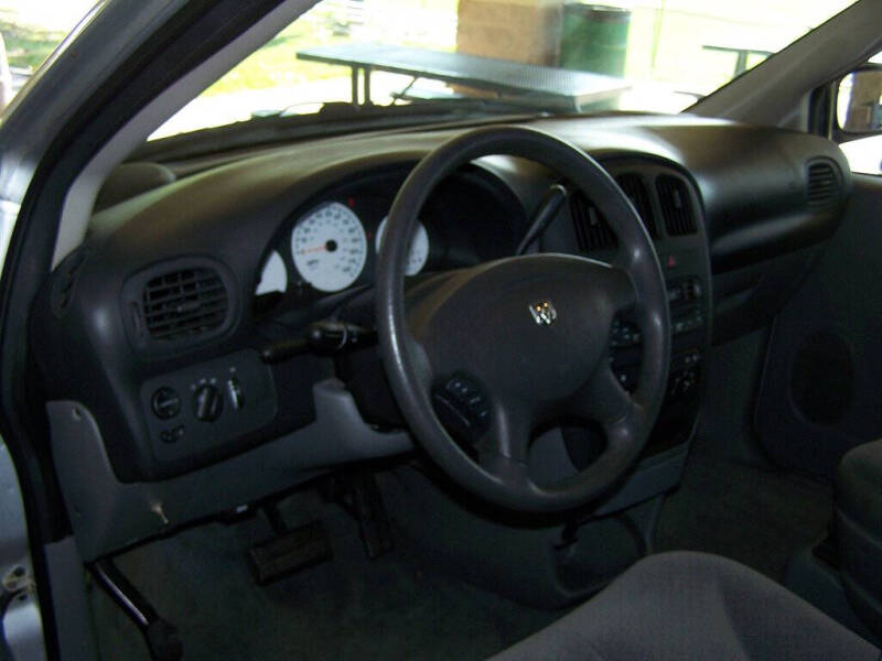 2005 Dodge Grand Caravan SE