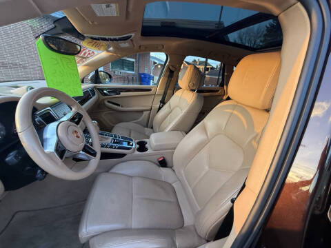 2015 Porsche Macan S