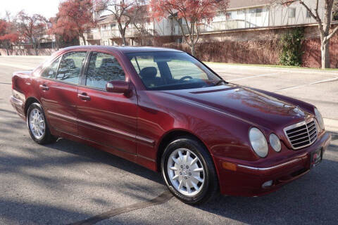 2001 Mercedes-Benz E-Class E 320