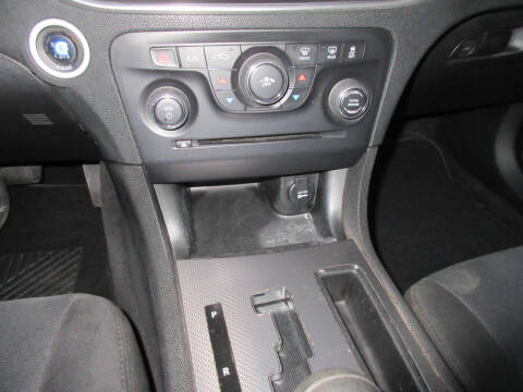 2012 Dodge Charger SE