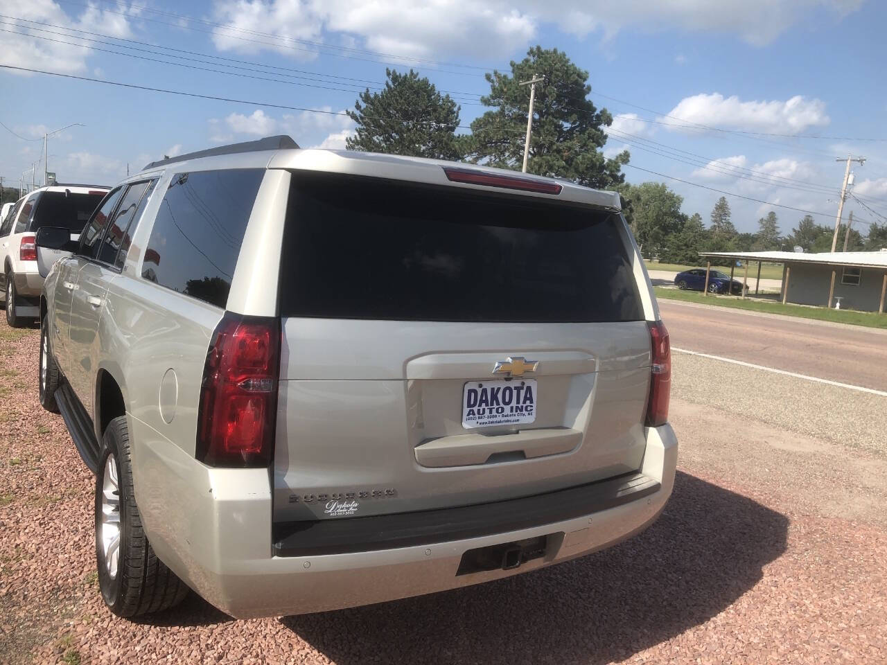 2016 Chevrolet Suburban for sale at Dakota Auto Inc in Dakota City, NE