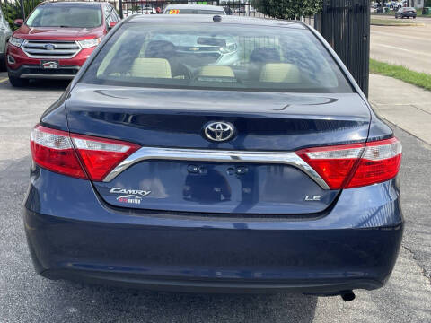 2016 Toyota Camry XSE