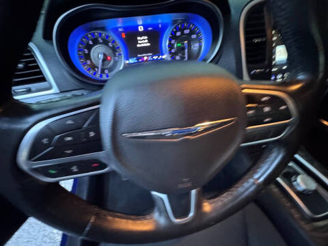 2020 Chrysler 300 Touring L