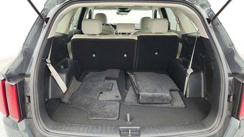 2023 Kia Sorento X-Line S