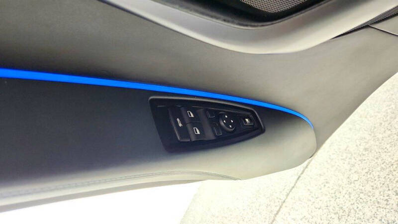 2015 BMW i8