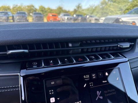 2025 Jeep Grand Cherokee L Laredo X