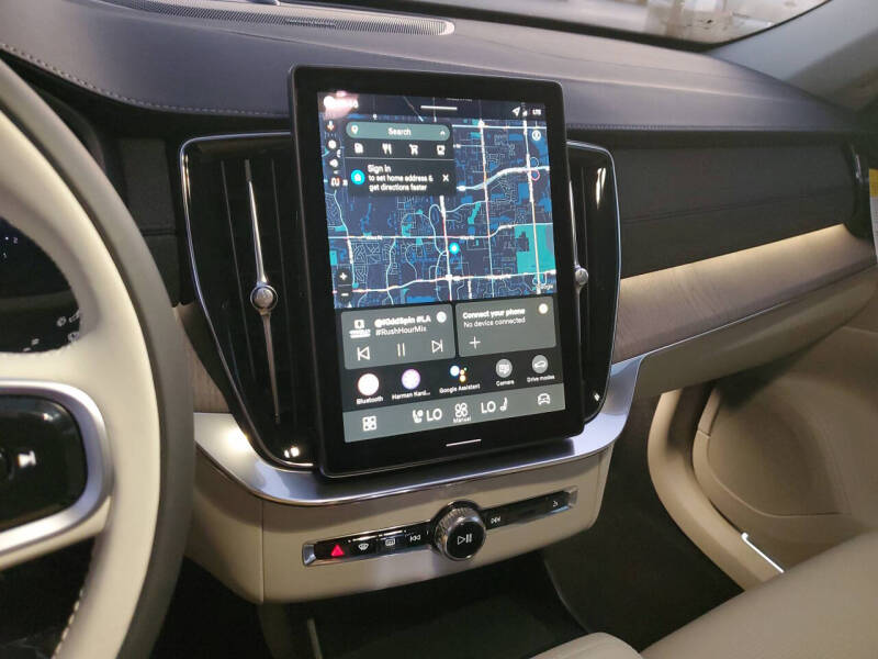 2026 Volvo XC90 B6 Ultra Dark 7P