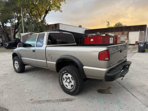 2003 Chevrolet S-10 LS