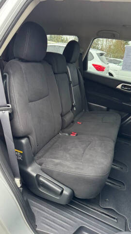 2013 Nissan Pathfinder SV