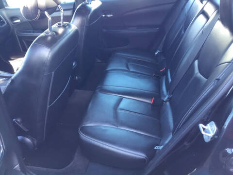 2011 Chrysler 200 Limited