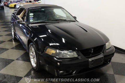 2001 Ford Mustang SVT Cobra