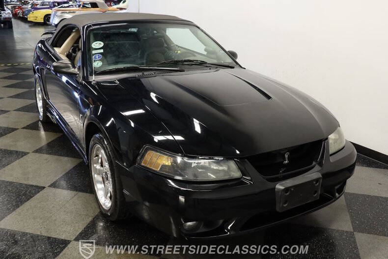2001 Ford Mustang SVT Cobra
