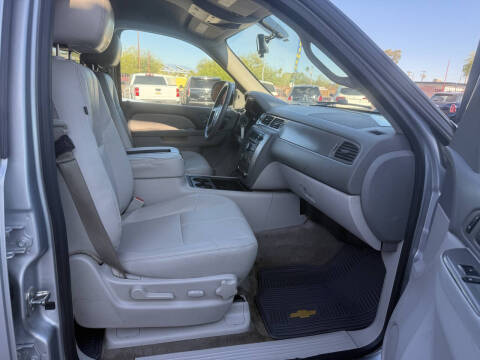 2013 Chevrolet Suburban LT