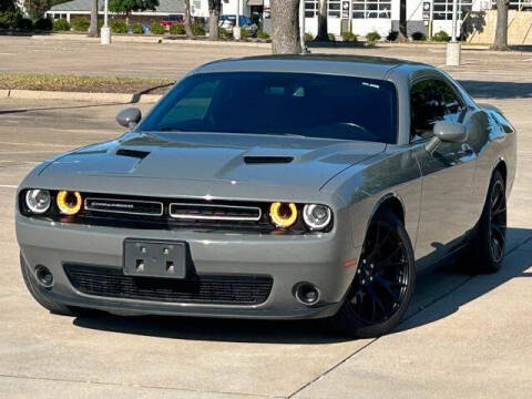 2018 Dodge Challenger SXT