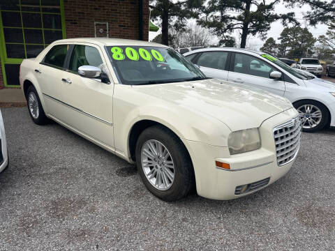 2010 Chrysler 300 for sale at Super Wheels-N-Deals in Memphis TN