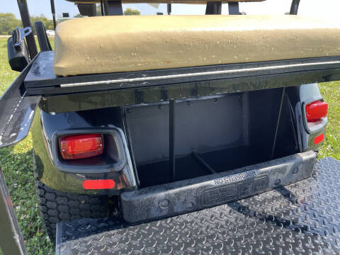 2005 E-Z-GO 4passenger Electric