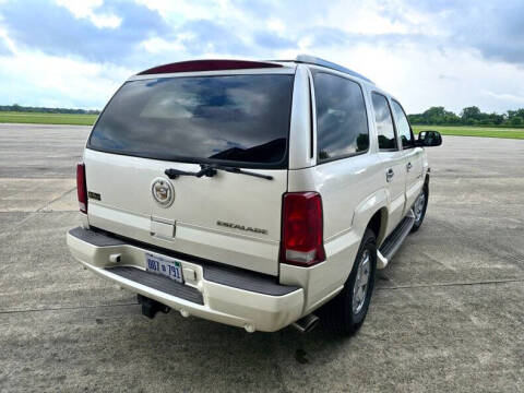 2004 Cadillac Escalade