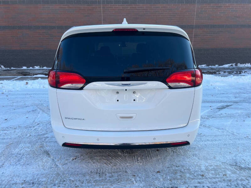 2019 Chrysler Pacifica Touring Plus