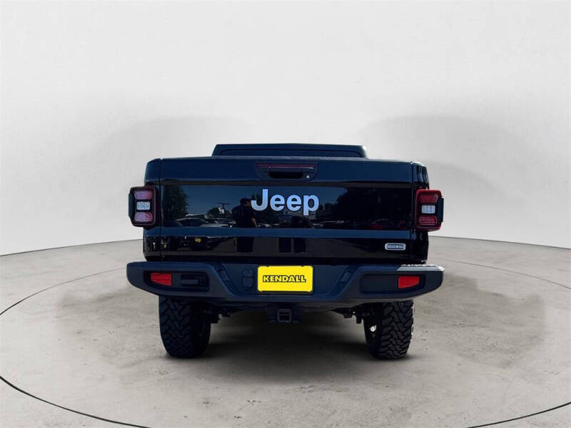 2020 Jeep Gladiator Overland