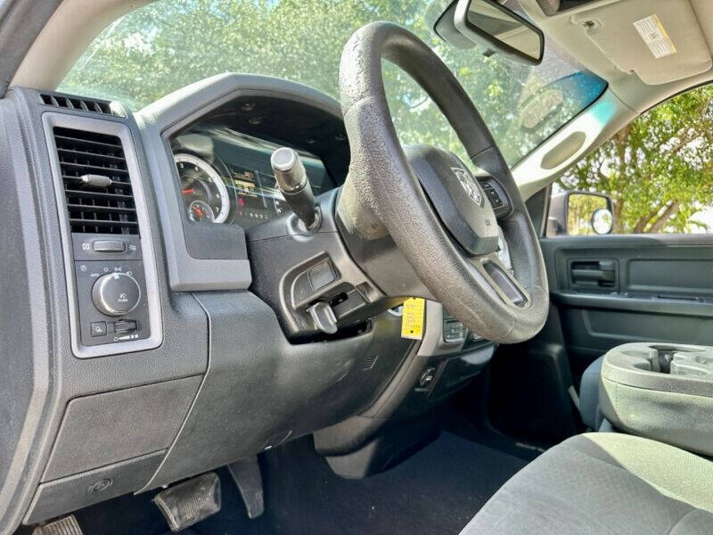 2015 RAM 1500  - $14,995