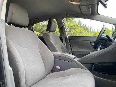 2011 Toyota Prius One